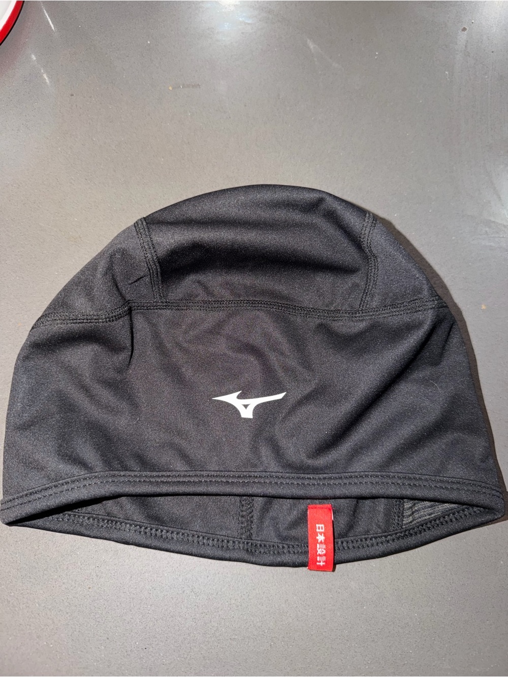 Mizuno Black running beanie